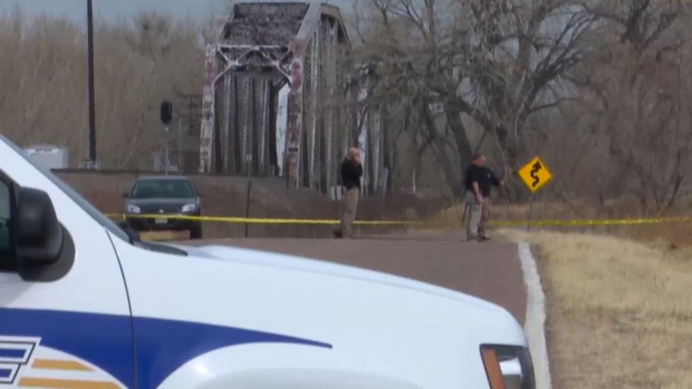 PHOTO: Law enforcement investigate a scene where two bodies were found outside of Colorado Springs, Colo.