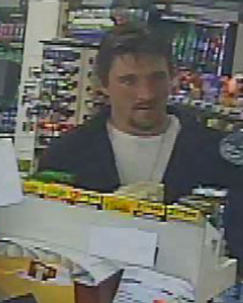 PHOTO: Rock County Sheriff's Office released this photo of Joseph A. Jakubowski taken April 4, 2017 at the Mobil Gas Station in Janesville, Wis. 