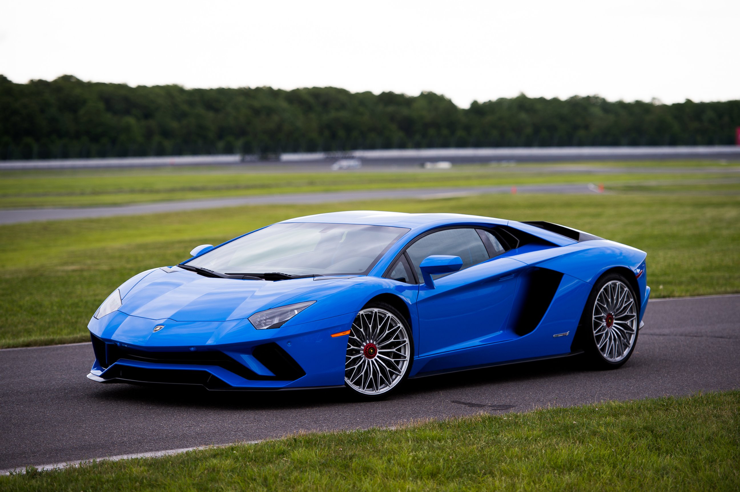 PHOTO: The Aventador S has a more aggressive nose and a longer front splitter than previous Aventador models.