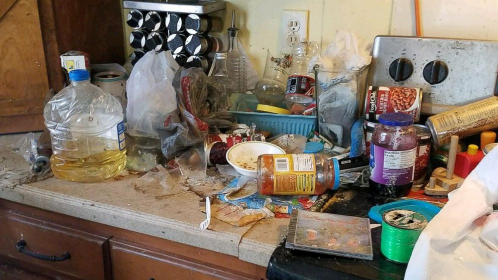 PHOTO: Three children and 21 animals were removed from a home in Soddy-Daisy, Tennessee in "deplorable" conditions, police said. 