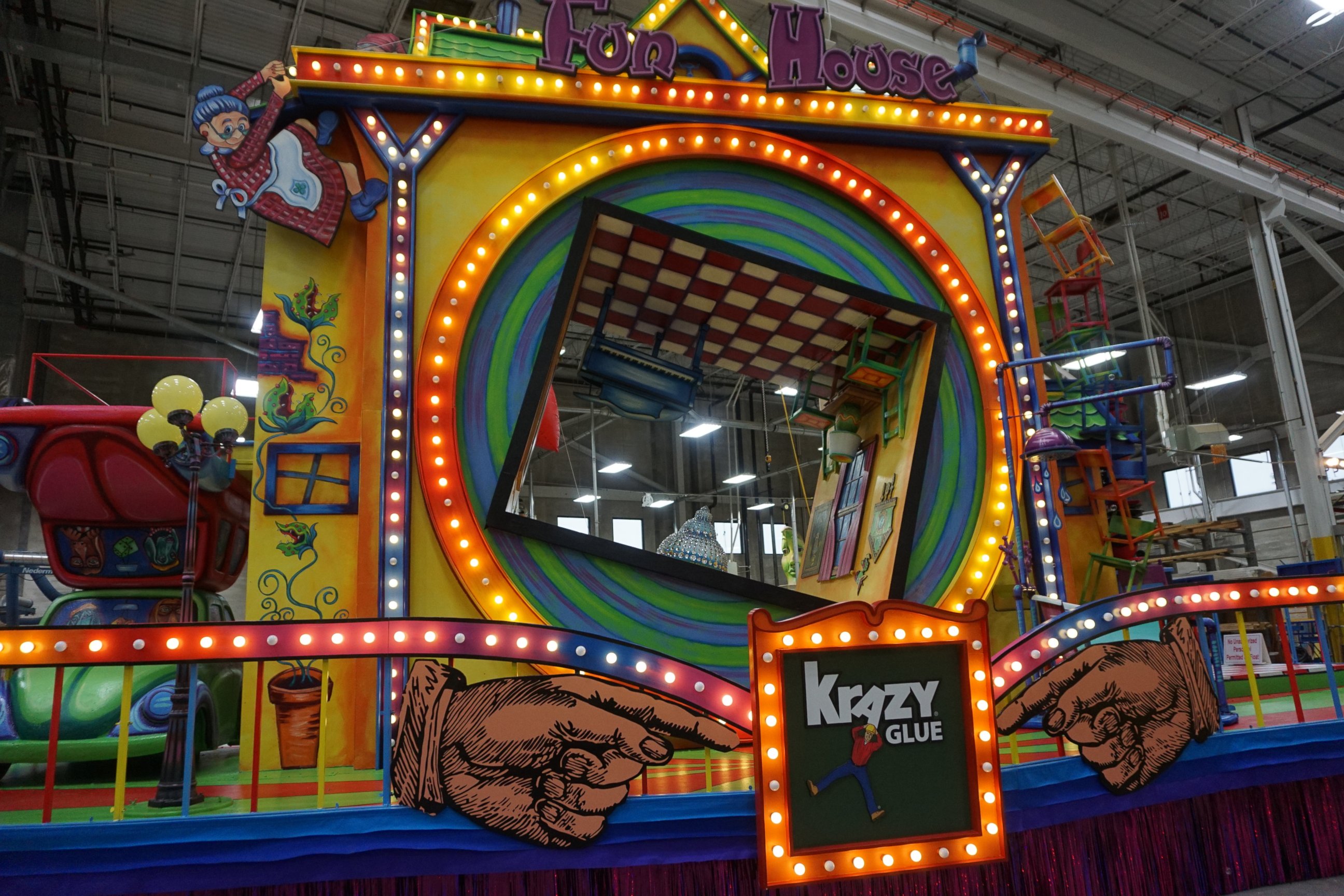 PHOTO: The Fun House Krazy Glue float will debut in the Macy's Thanksgiving Day Parade 2016.