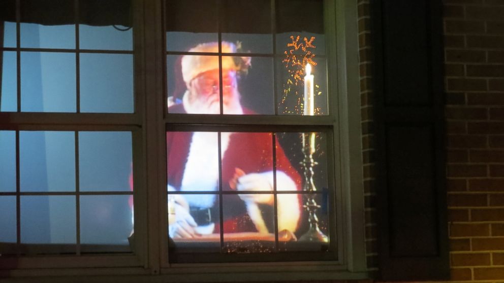 PHOTO: Webb's home features a computerized light show of Santa Claus eating Christmas cookies.