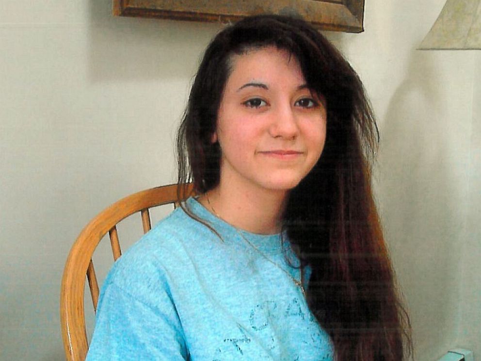 PHOTO: Abigail Hernandez, 15, was last seen leaving Kennett High School in North Conway, N.H., Oct. 9th, 2013.