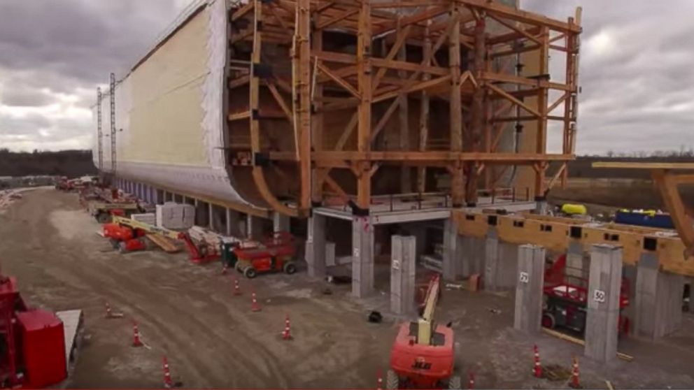 PHOTO: Life size ark under construction
