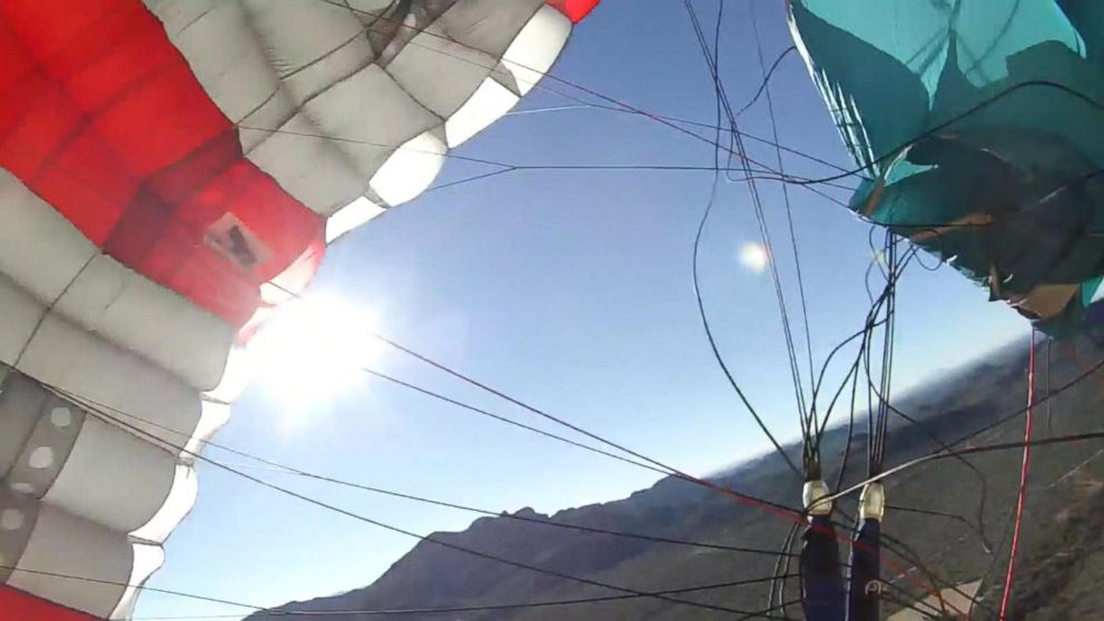 PHOTO: Video shows BASE jumpers' parachutes getting tangled during a jump over the Superstition Mountains in Arizona.