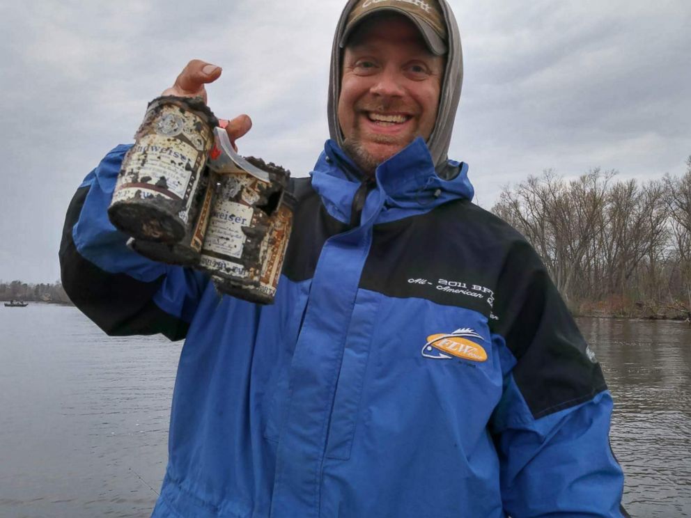 Wisconsin Fishing Buds Reel in 60-Year-Old 6-Pack of Beer - ABC News