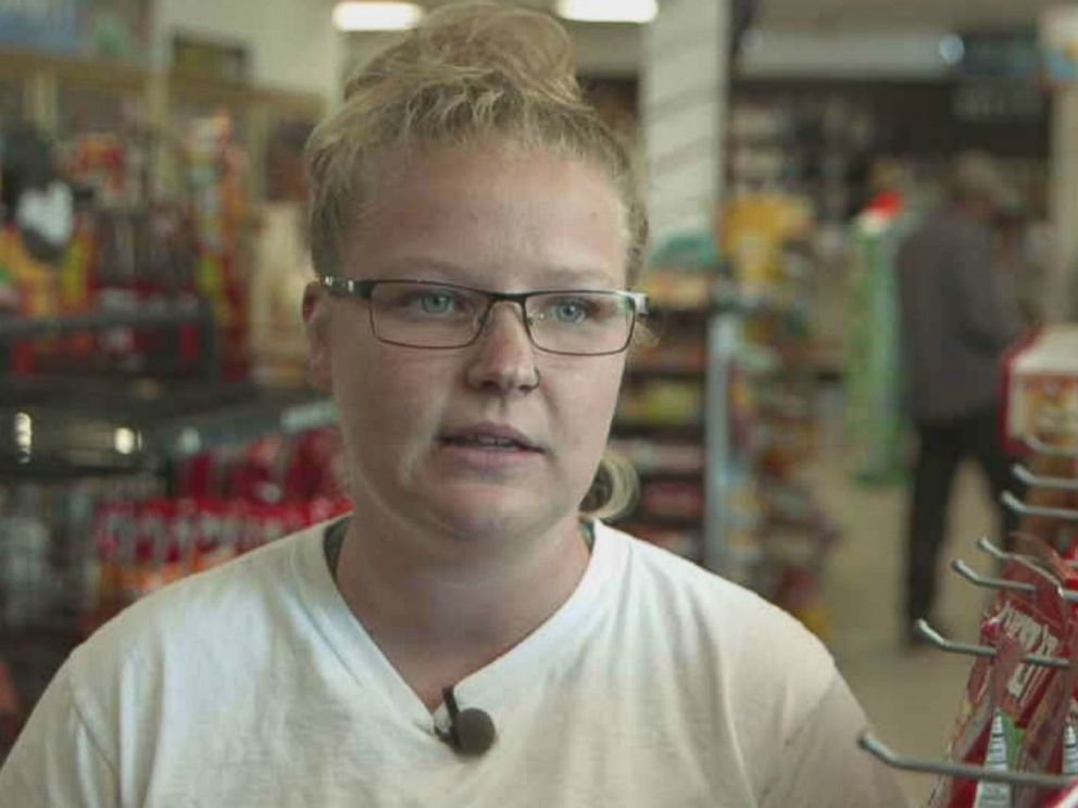 PHOTO: Savannah Pritchett helped a panicked customer earlier in the week who claimed she had been kidnapped in California.