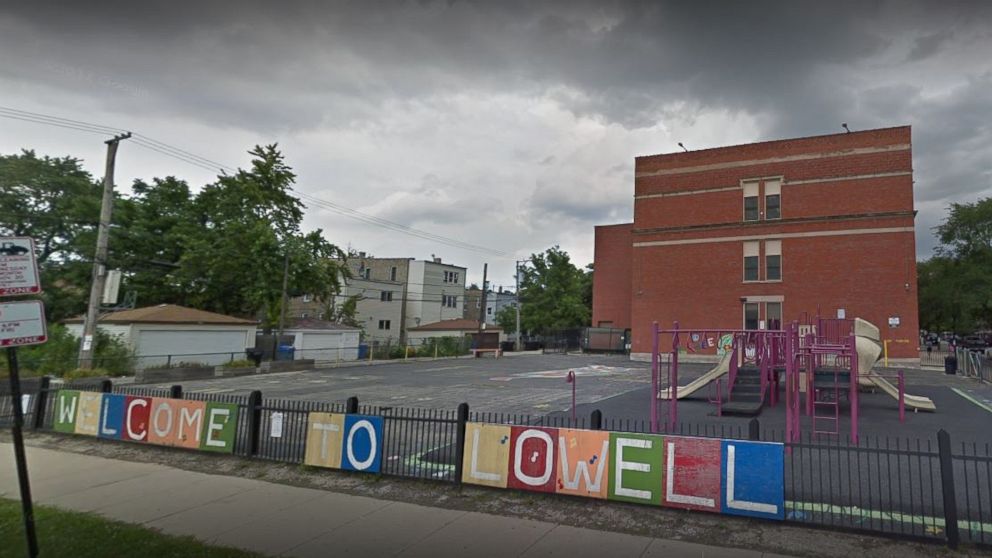 PHOTO: The James Russell Lowell Elementary School in Chicago, Illinois. 