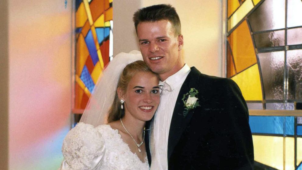 PHOTO: Suzy Favor Hamilton and Mark Hamilton were married a week after they graduated from University of Wisconsin-Madison.