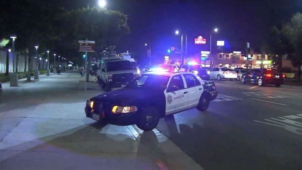 2 Los Angeles Deputies In Serious Condition After Deadly Shooting - ABC ...