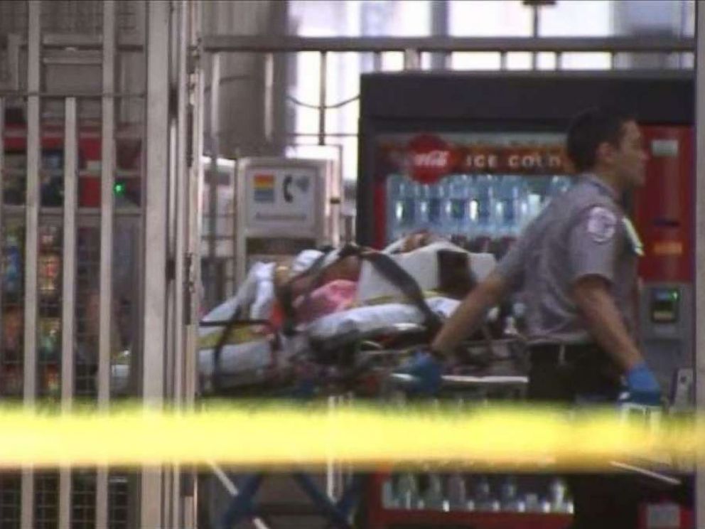 PHOTO: An Atlanta man says his fast-thinking daughter may have saved his wifes life over the weekend after a man pushed her in front of a oncoming train.