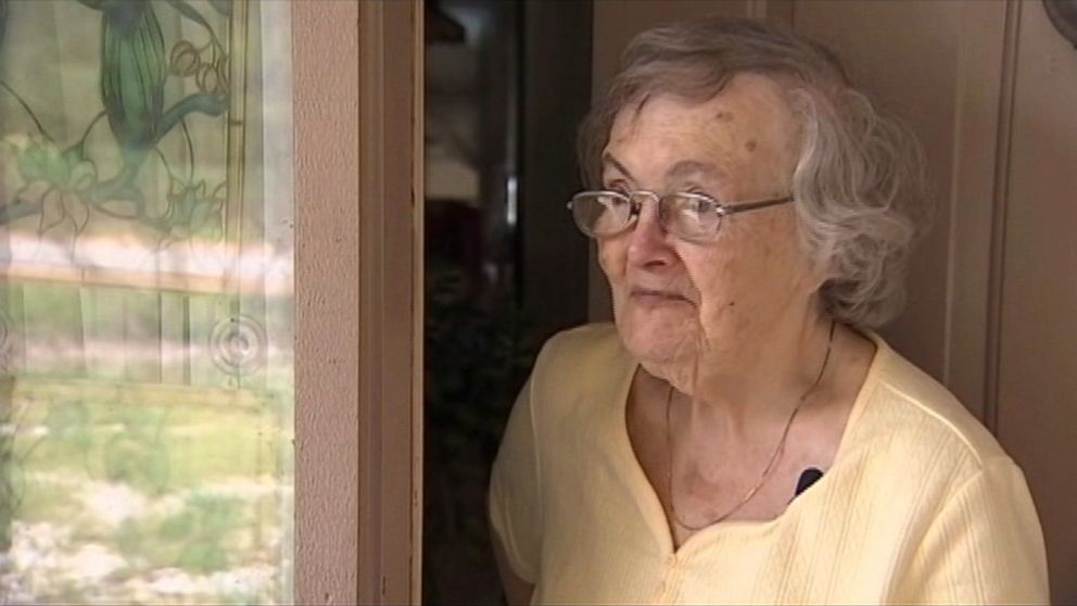 Family Sends Pizza Deliveryman to Check on Grandma After ...