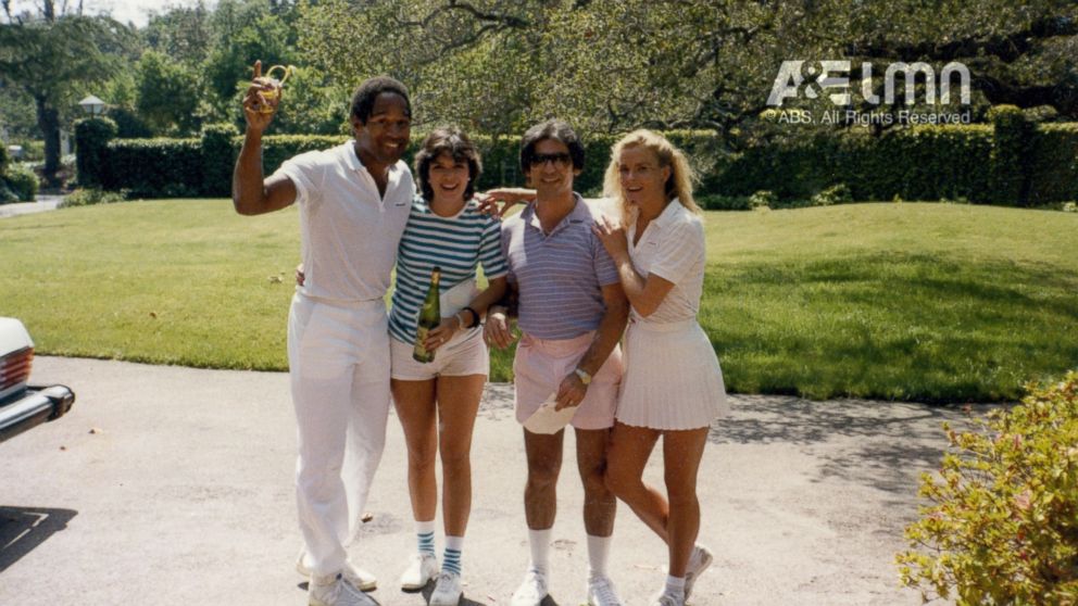 PHOTO: O.J. Simpson, pictured here with Kris Jenner, Robert Kardashian and Nicole Brown Simpson, was best friends with Kris Jenner and Robert Kardashian.