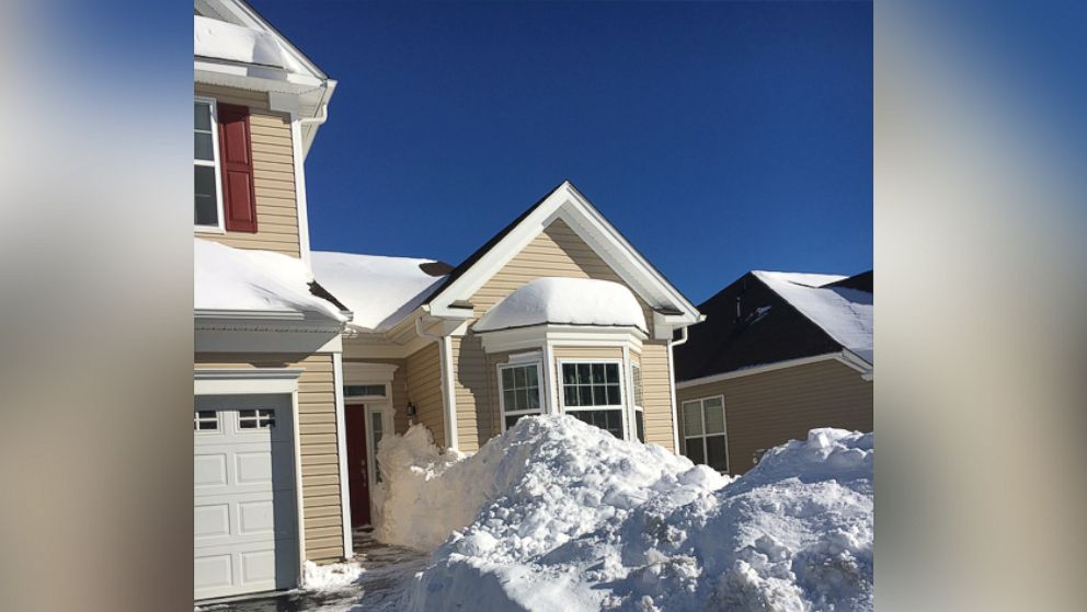 PHOTO: Shawn Yin and his wife Helen were trapped in their house by a massive snow drift. 