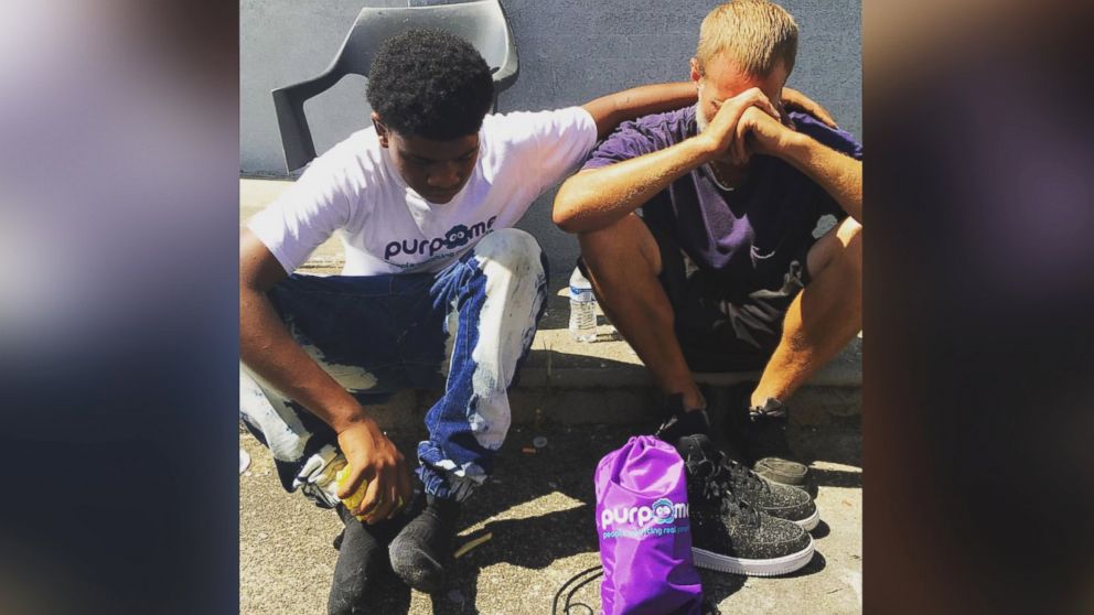 VIDEO: A 14-year-old from Louisville, Kentucky, has been moving thousands of people on social media after a photograph of him giving away his shoes to a homeless man has gone viral.