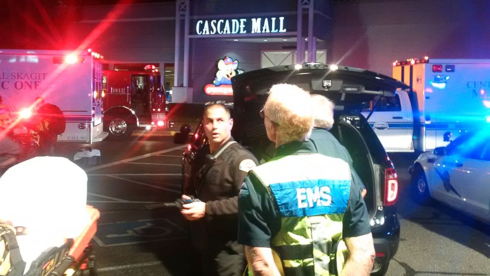 PHOTO: Four people are dead following a shooting Friday, Sept. 23, 2016, at Cascade Mall in Burlington, Washington, authorities said.