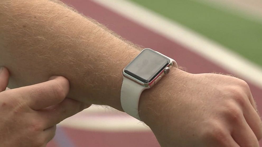 PHOTO: High school senior Paul Houle Jr. credits his Apple Watch with saving his life.