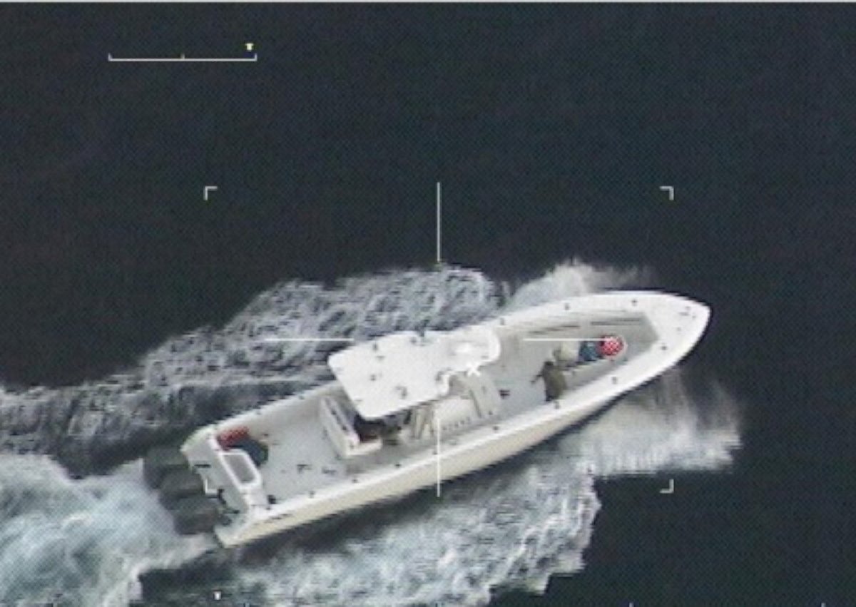 PHOTO: Three suspected boat thieves led the Coast Guard on a 345-mile chase that ended on Christmas Day near Cancun, Mexico.