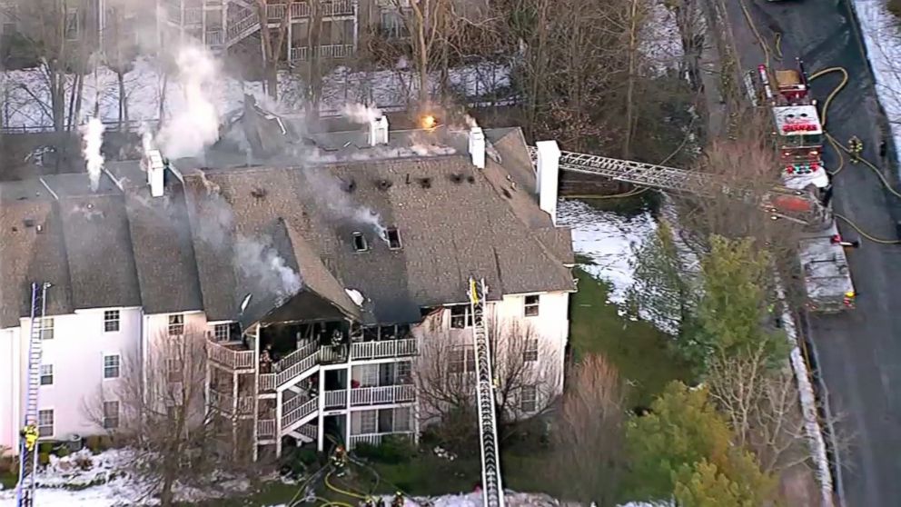 PHOTO: Society Hill Village II condo complex bursts into flames in Mahwah, N.J., Feb. 2, 2016.
