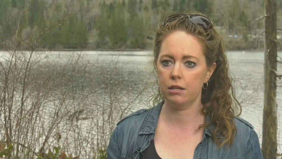 Chelsea Lockhart was doing household chores on Friday afternoon when she heard her son, Zachery, scuffling with something outside their home in Lake Cowichan, Vancouver Island.