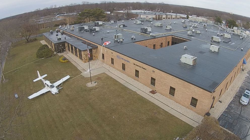 PHOTO: A Cirrus SR22 aircraft crashed in a grassy area of an industrial park in Hauppauge, New York, at about 3:10 p.m. on March 5, 2016.