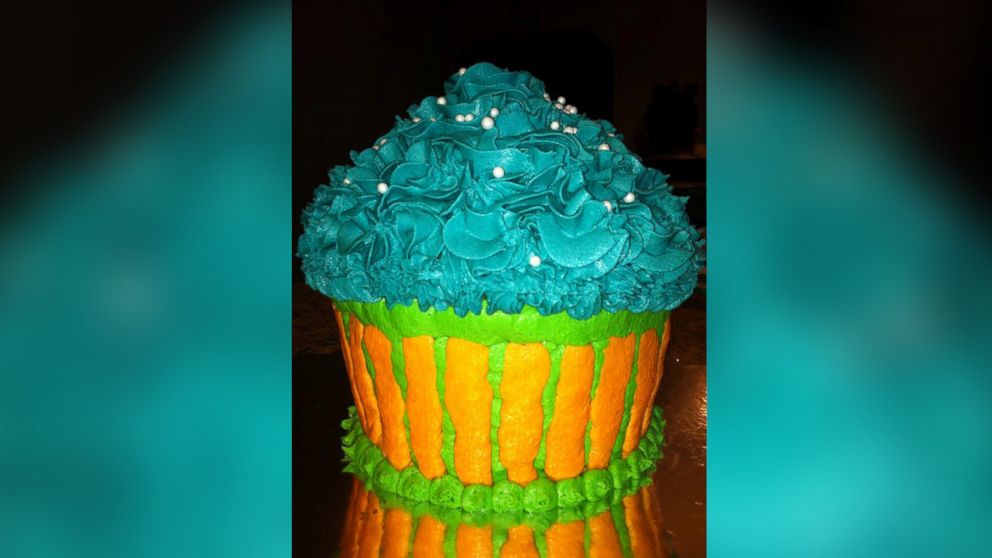 PHOTO: A cake-sized cupcake made by Chloe Stirling.
