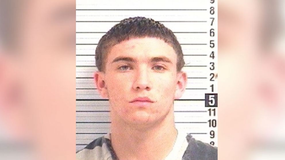 PHOTO: The Panama City Beach Police Department arrested 18-year-old Dalton Lee Hayes, Jan. 17, 2015, with active warrants out of Grayson County, Ky.