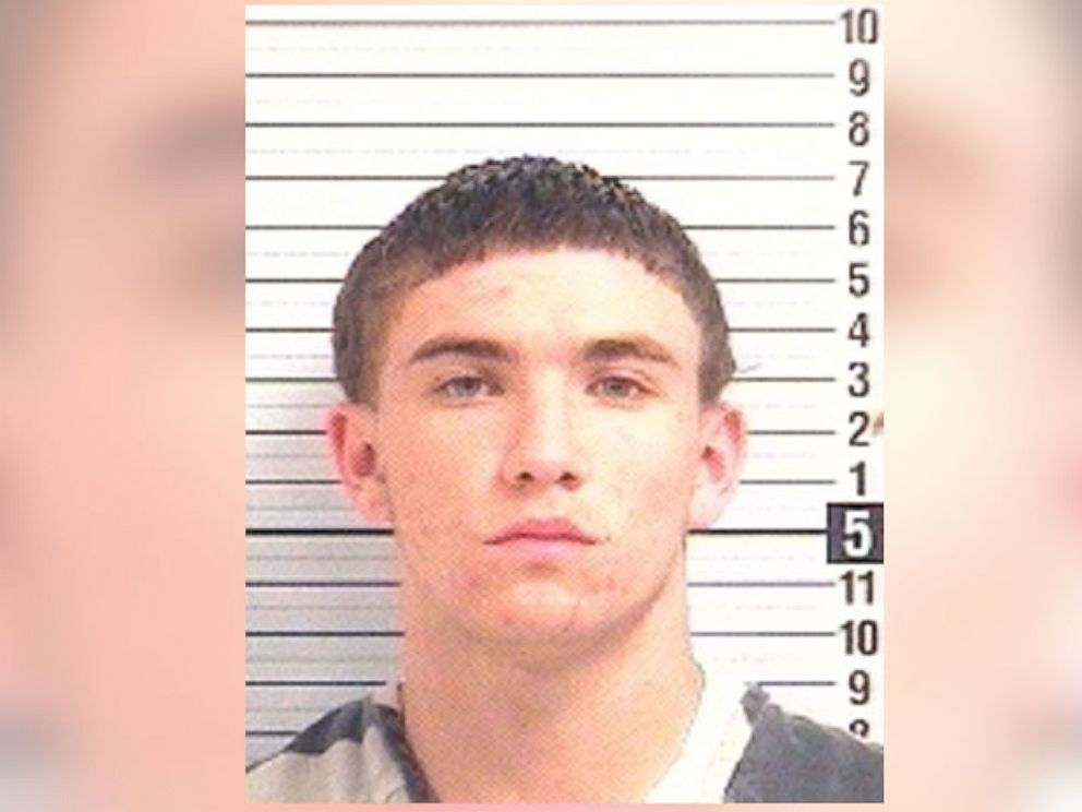 PHOTO: The Panama City Beach Police Department arrested 18-year-old Dalton Lee Hayes, Jan. 17, 2015, with active warrants out of Grayson County, Ky.