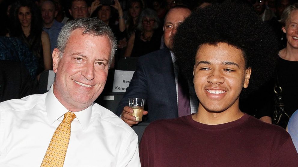 PHOTO: New York City Mayor, Bill de Blasio and son Dante de Blasio attend Celebrate Brooklyn! Opening Night Gala And Janelle Monae Concert at Prospect Park Bandshell, June 4, 2014 in New York.