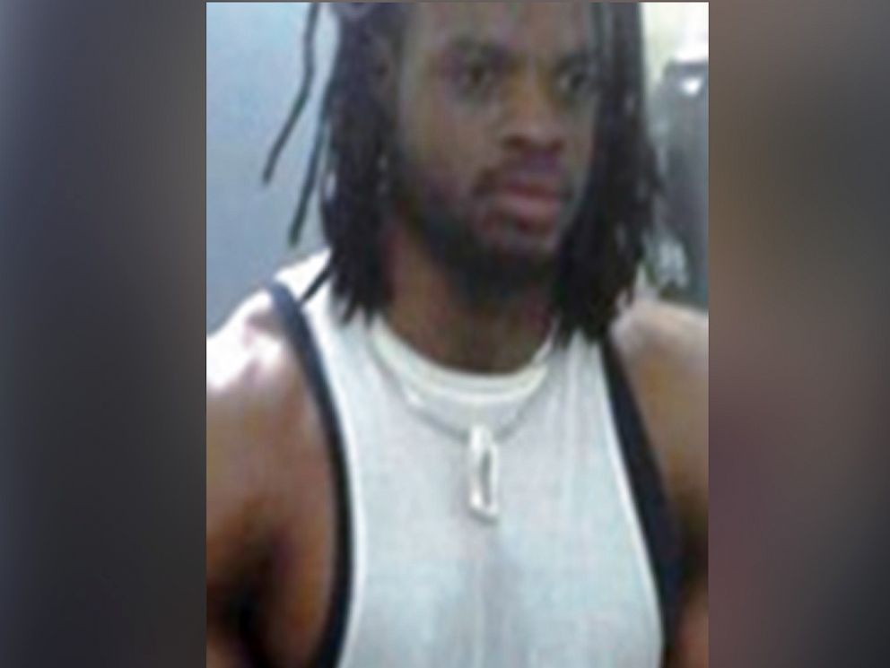 PHOTO: Daron Dylon Wint, 34, seen in this undated police handout, is wanted in connection with a quadruple homicide which occurred, May 14, 2015, in northwest Washington.