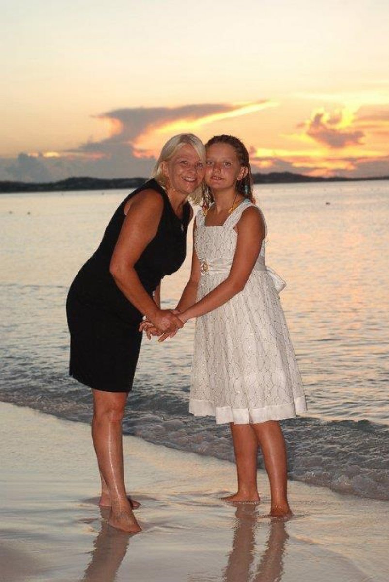PHOTO: Donna Beegle and her daughter Juliette in Turks and Caicos.