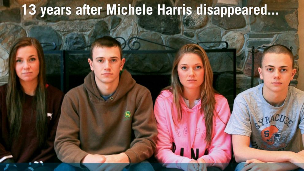 PHOTO: Cal Harris's teenage children are again asking for the public’s help for new information in the disappearance of their mother, Michele Harris.