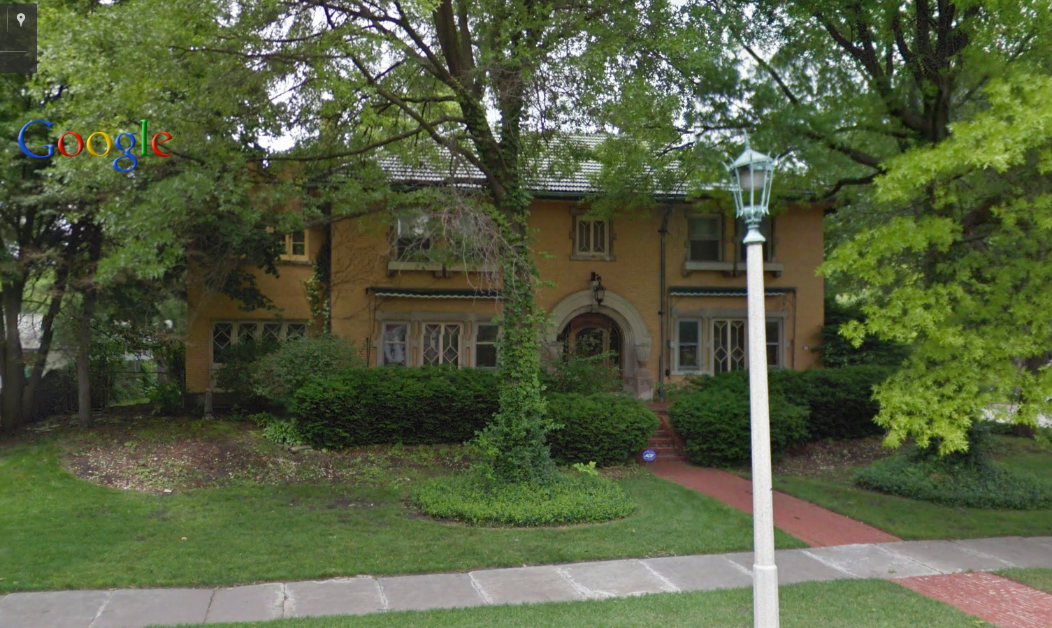 PHOTO:The Oak Park, Illinois home where Sheila von Weise-Mack once lived with her family.