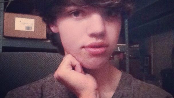 Leelah Alcorn Remembered as Teen Who Inspired White House Petition to End 'Conversion Therapy' - ABC News
