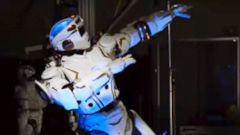 Watch NASA's Humanoid Robot Valkyrie Boogie Down - ABC News