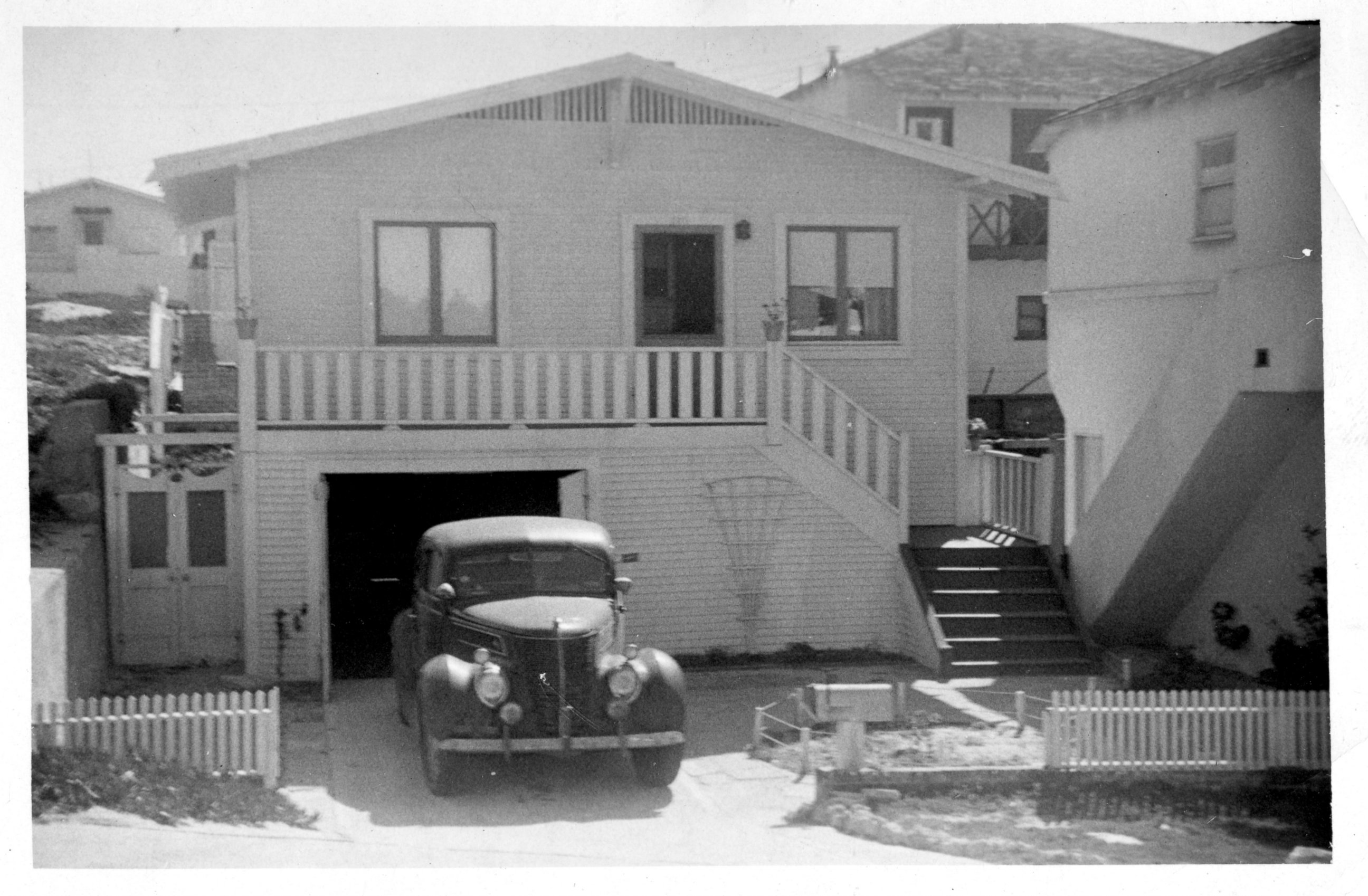 PHOTO: Sweeney's mother bought the Manhattan Beach home in 1945. Back then it was a "very sleepy town," according to Sweeney.