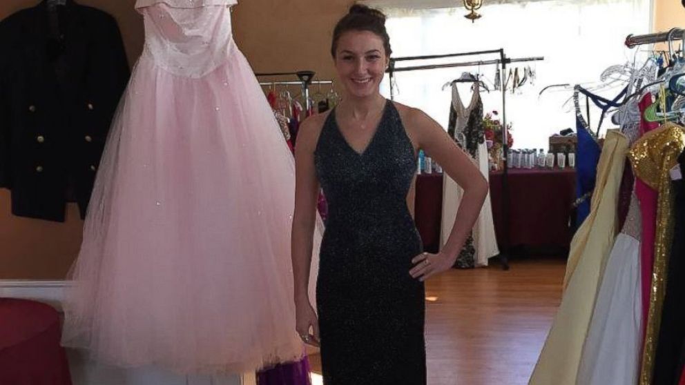 stores to buy prom dresses near me