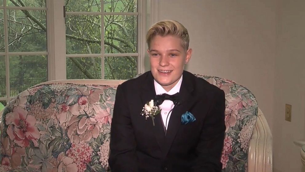 They were banned from prom for wearing a suit and then strangers rallied to  help