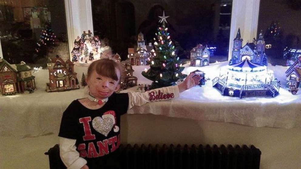 PHOTO: Safyre, 8, loves spreading holiday cheer, her aunt, Liz Dolder, told ABC News.
