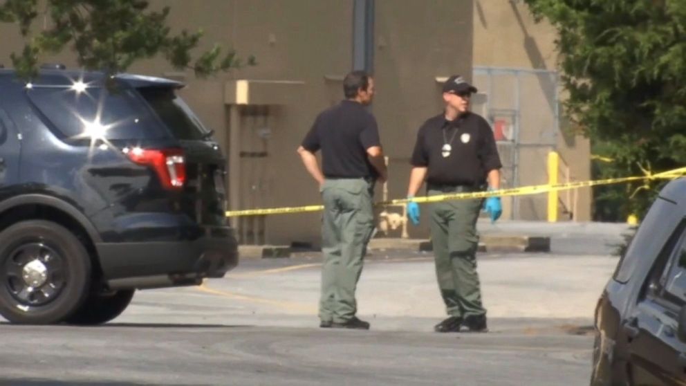 PHOTO: Two teens were found dead behind a Publix supermarket in Roswell, Georgia.