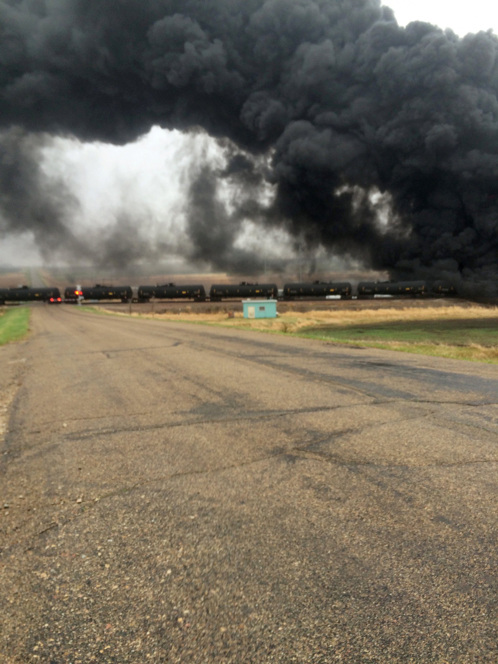 PHOTO: A 109-car Burlington Northern Santa Fe oil tanker train derailed and caught fire near a small town in North Dakota, May 6, 2015.