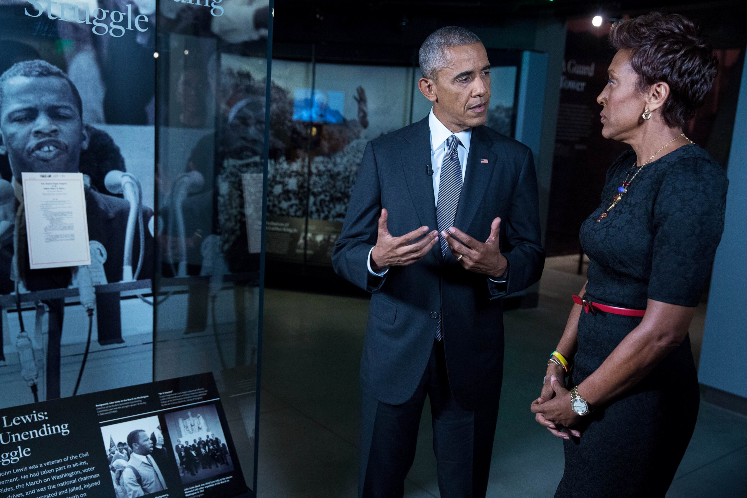 PHOTO: President Barack Obama talks with "GMA" co-anchor Robin Roberts at the Smithsonian National Museum of African American History and Culture.