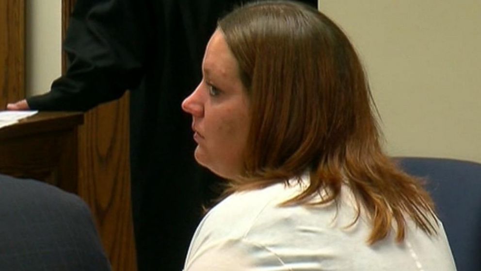 Wisconsin Mom Acquitted in Alleged Distracted Driving Crash That Left 3 ...