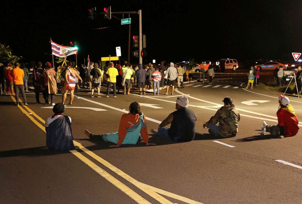PHOTO: Protestors block the intersection of Kula Highway and Old Haleakala Highway in Maui, Hawaii, Aug. 2, 2017. 