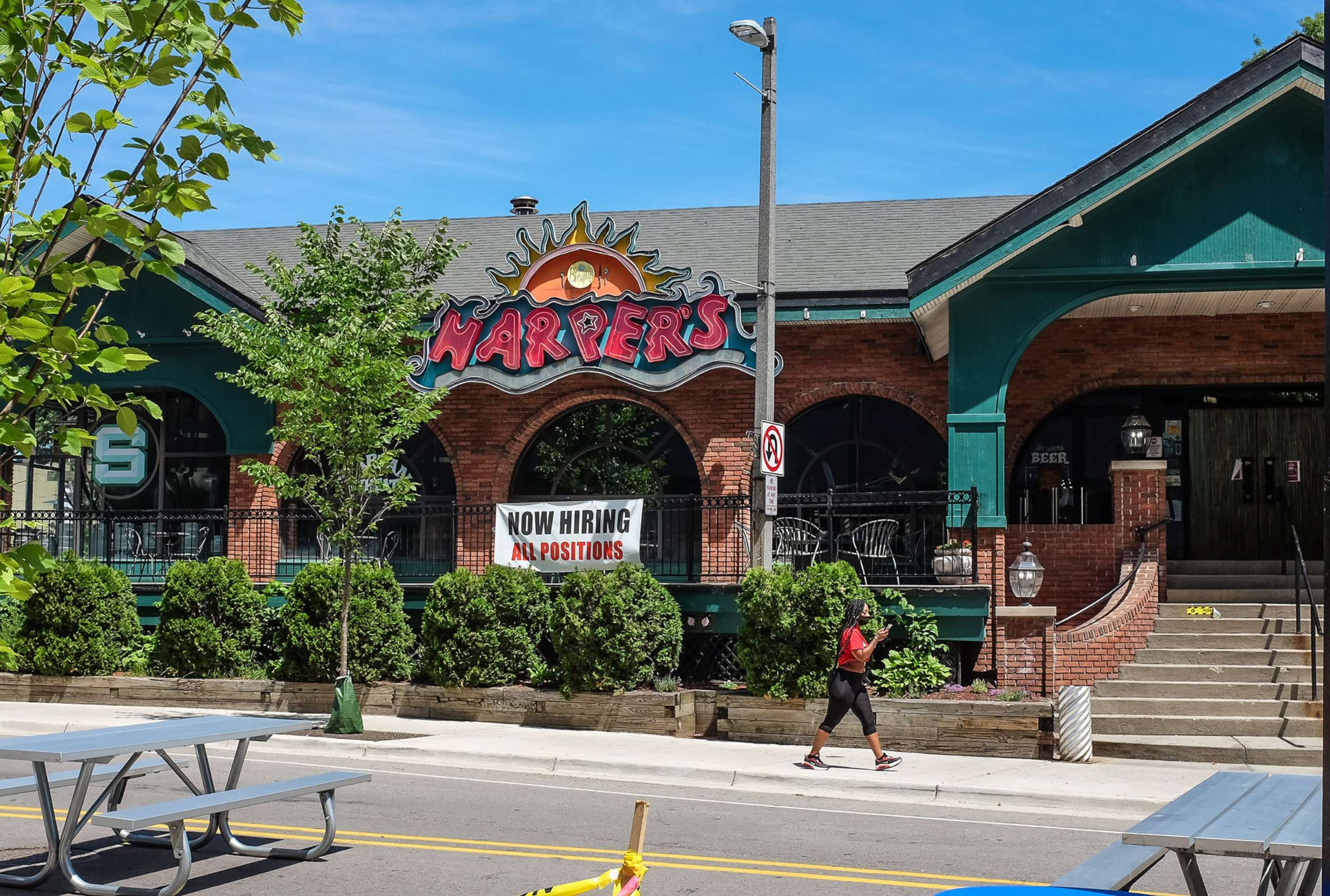 PHOTO: Harper's in East Lansing, Mich., has been closed due to a COVID-19 outbreak, June 28, 2020.