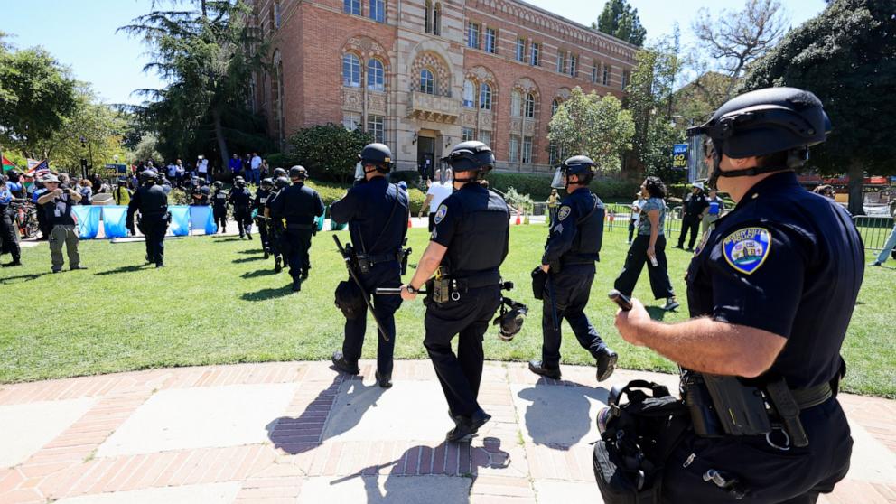 PHOTO: Protests amid ongoing conflict between Israel and Hamas, at the UCLA in Los Angeles