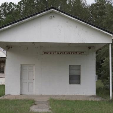 PHOTO: A shuttered polling place in rural Lincoln County, GA