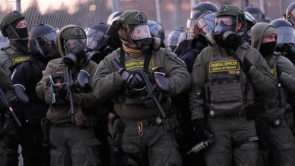 PHOTO: Immigration Enforcement Minnesota