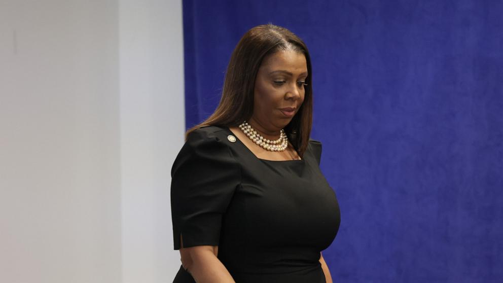 Letitia James se dit prête à saisir les bâtiments de Trump s'il ne peut pas payer une amende civile pour fraude de 354 millions de dollars