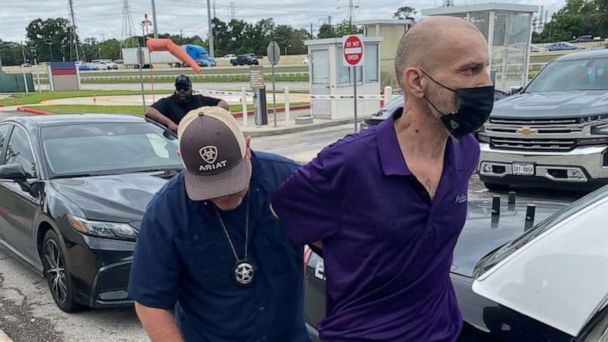 Escaped Mississippi detainee captured in Texas nearly a week later, sheriff says - Vimarsana News